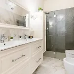 Strada Maggiore Apartman